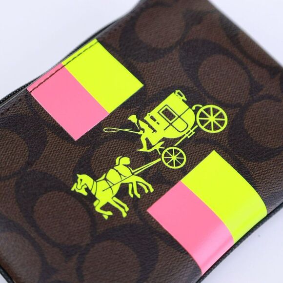 NEW COACH Brown Horse Carriage Phone Card Wallet Wristlet - Picture 11 of 11